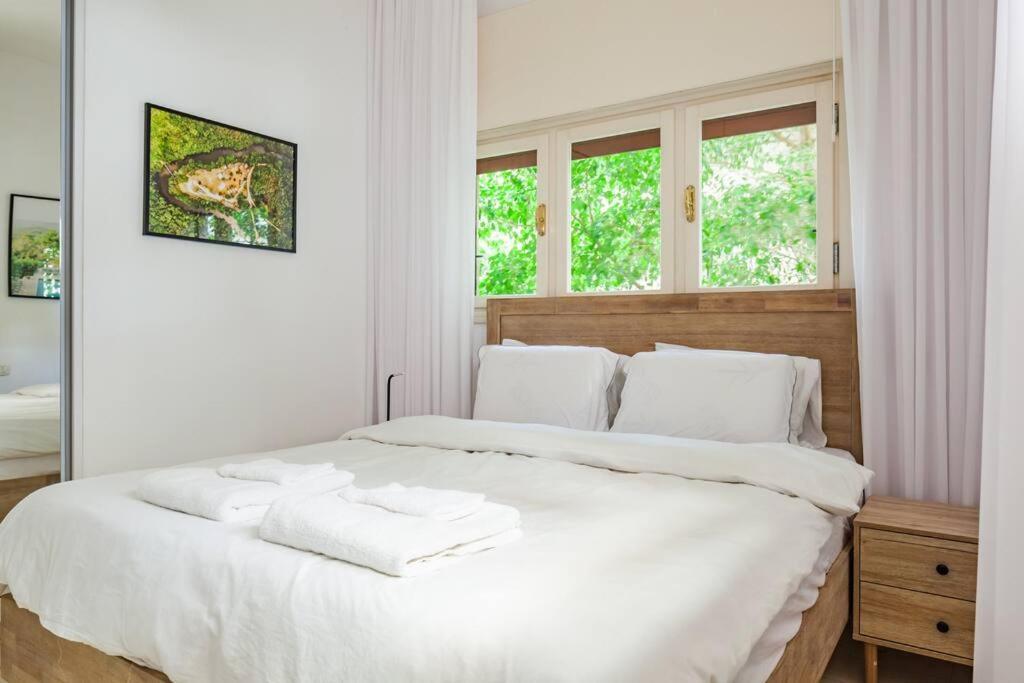 Apartment Renovated 2br With Balcony In Bauhaus *beachfront* *