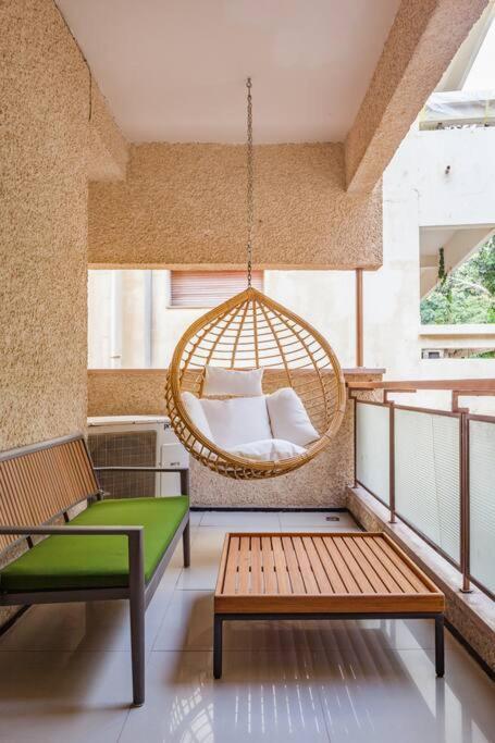 Renovated 2br With Balcony In Bauhaus *beachfront* *