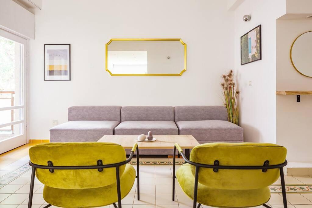 Renovated 2br With Balcony In Bauhaus *beachfront* * Tel Aviv